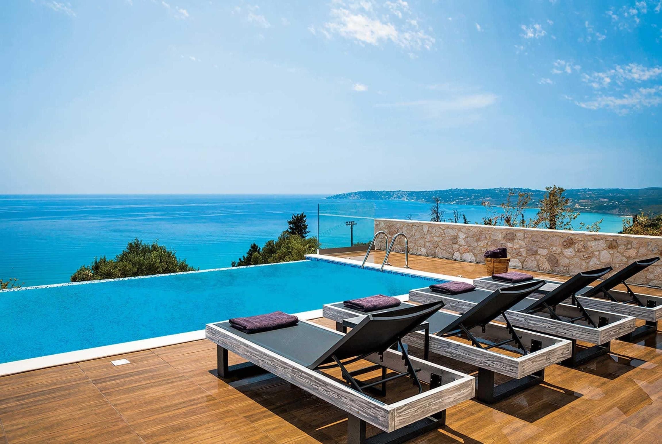 Rent Villa Violet-Red Cornstalk Kefalonia