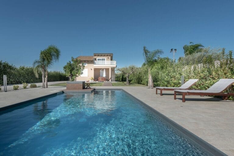 Rent Villa Winter Acai Sicily