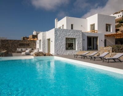 Rent Villa Yellow Southern Beech Mykonos