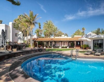 Villa Banus Mar Spain