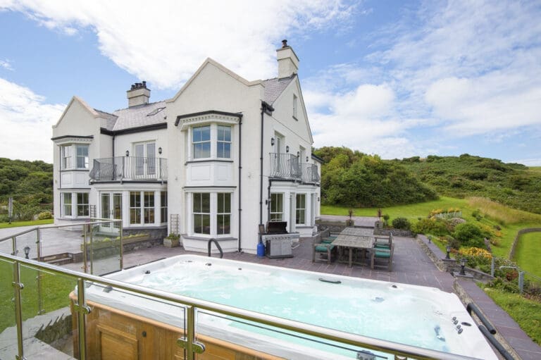 Anglesey Manor United Kingdom