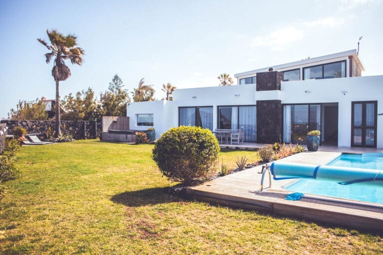 Beach Roca Deluxe Spain