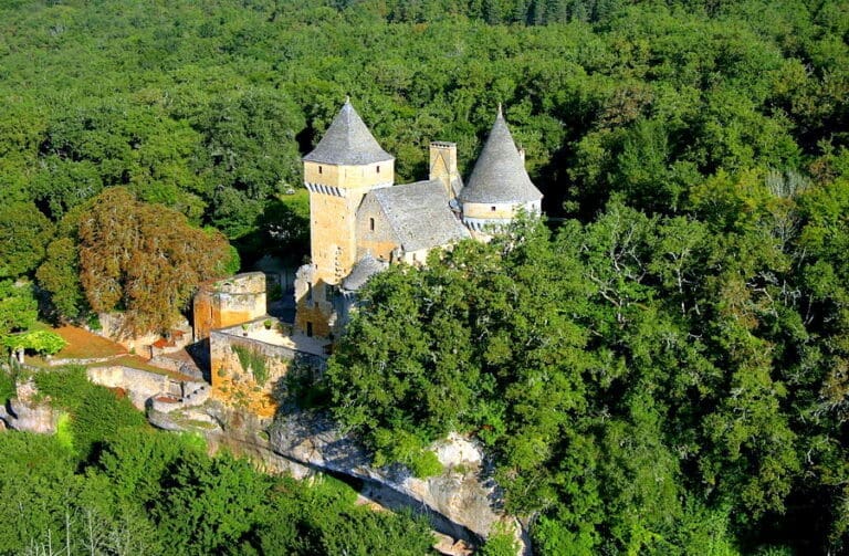 Chateau De Lauzel France