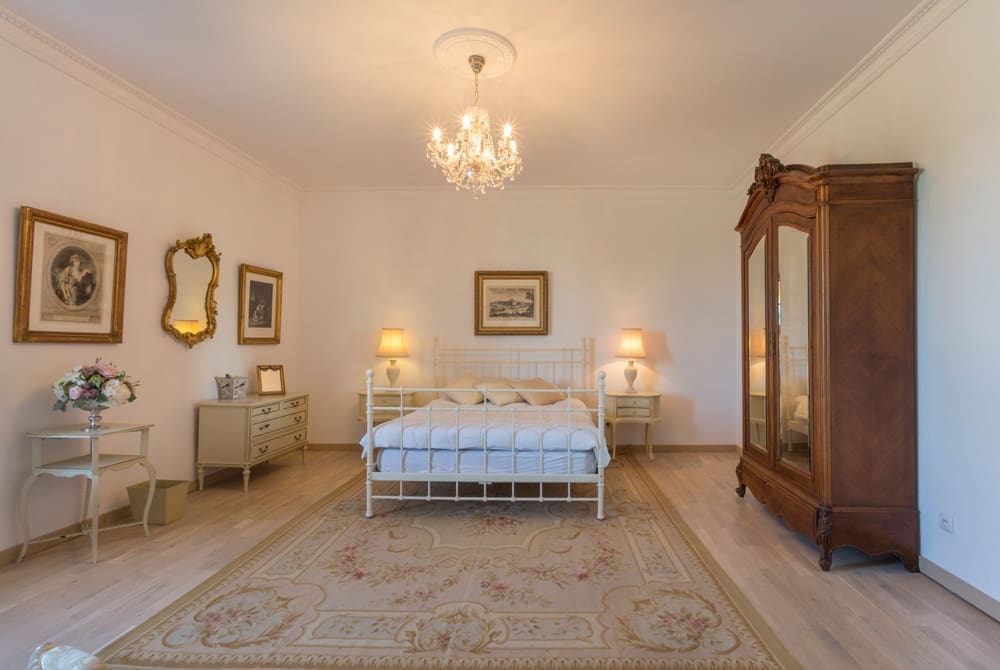 Chateau Isly And Cottage France