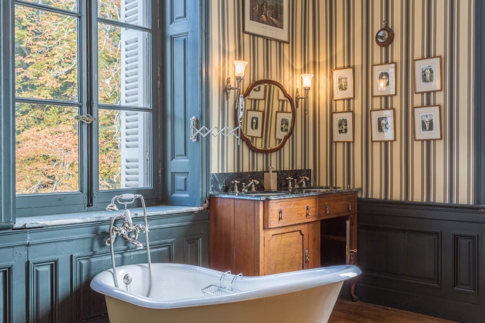 Chateau Isly And Cottage France