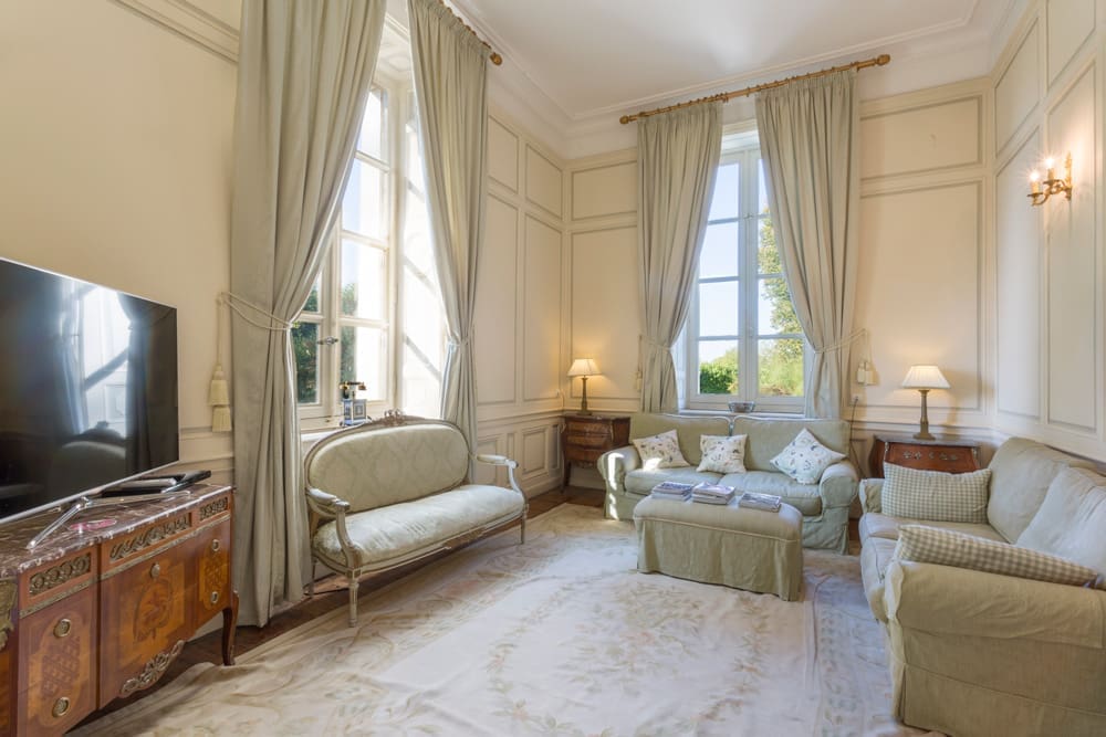 Chateau Isly And Cottage France