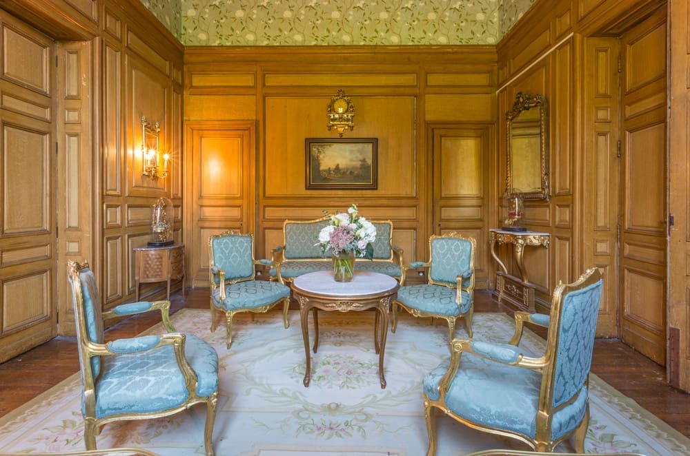 Chateau Isly And Cottage France
