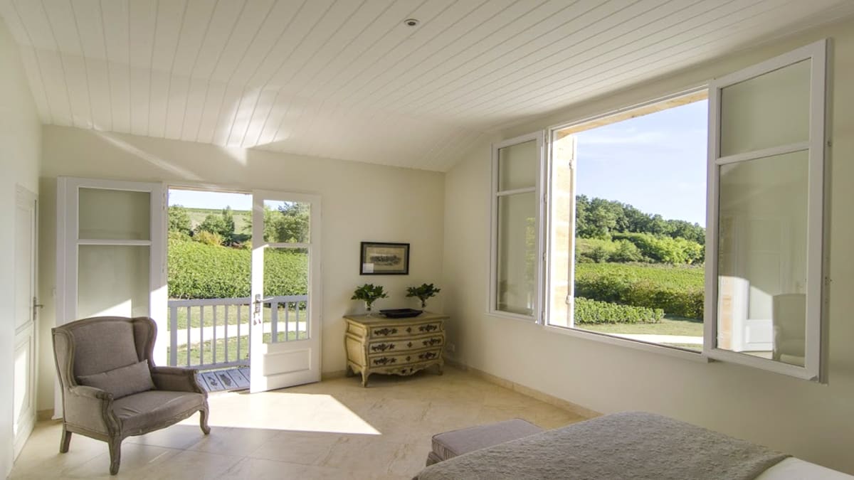 Chateau Picoron Pavillon  France