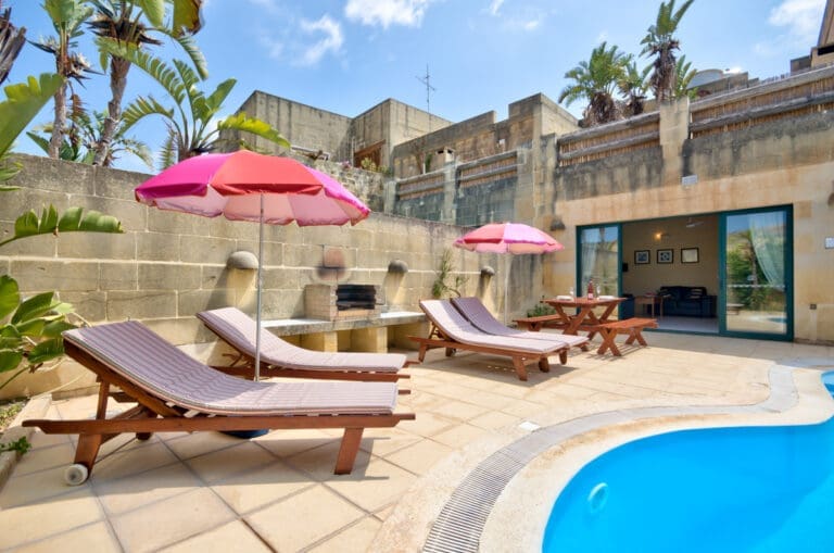 Farmhouse Leah Malta