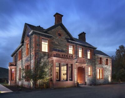 Hilltop Manor Scotland