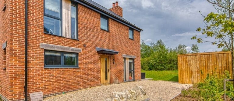 Huckabee United Kingdom