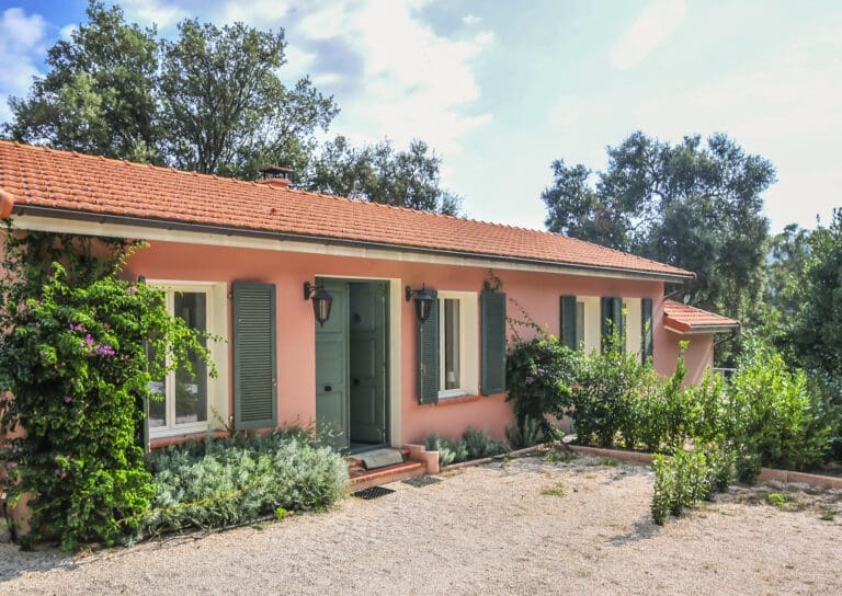 L’Esterel Pins France