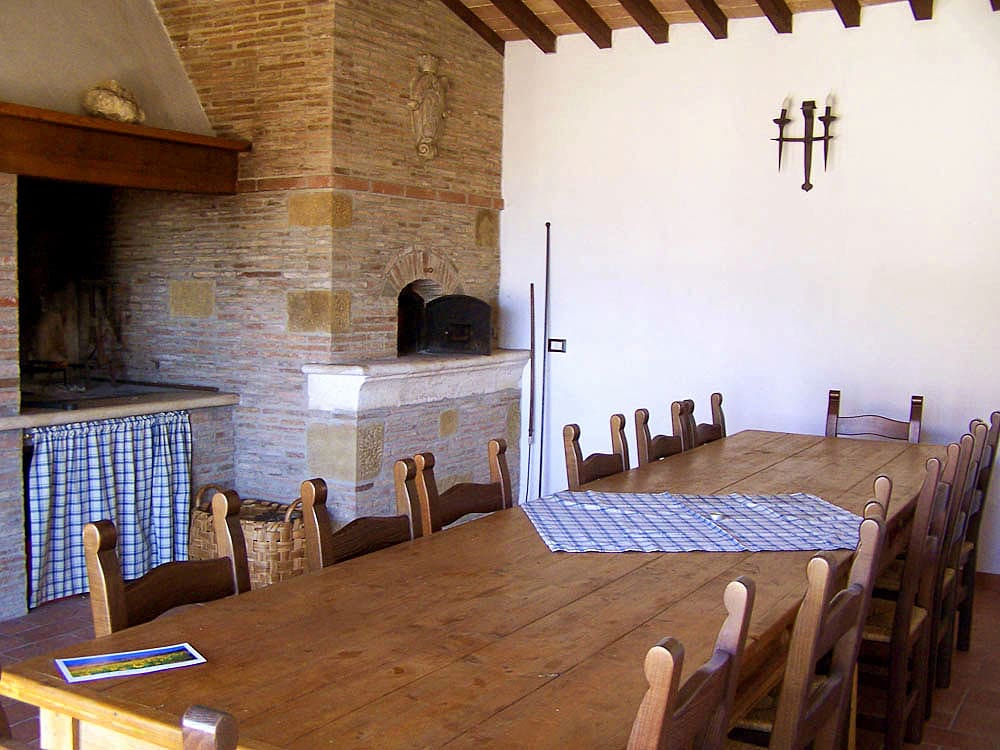 La Corte Saracini Italy