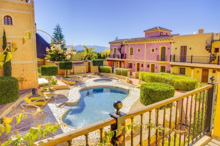 Las Sierras Abril Spain