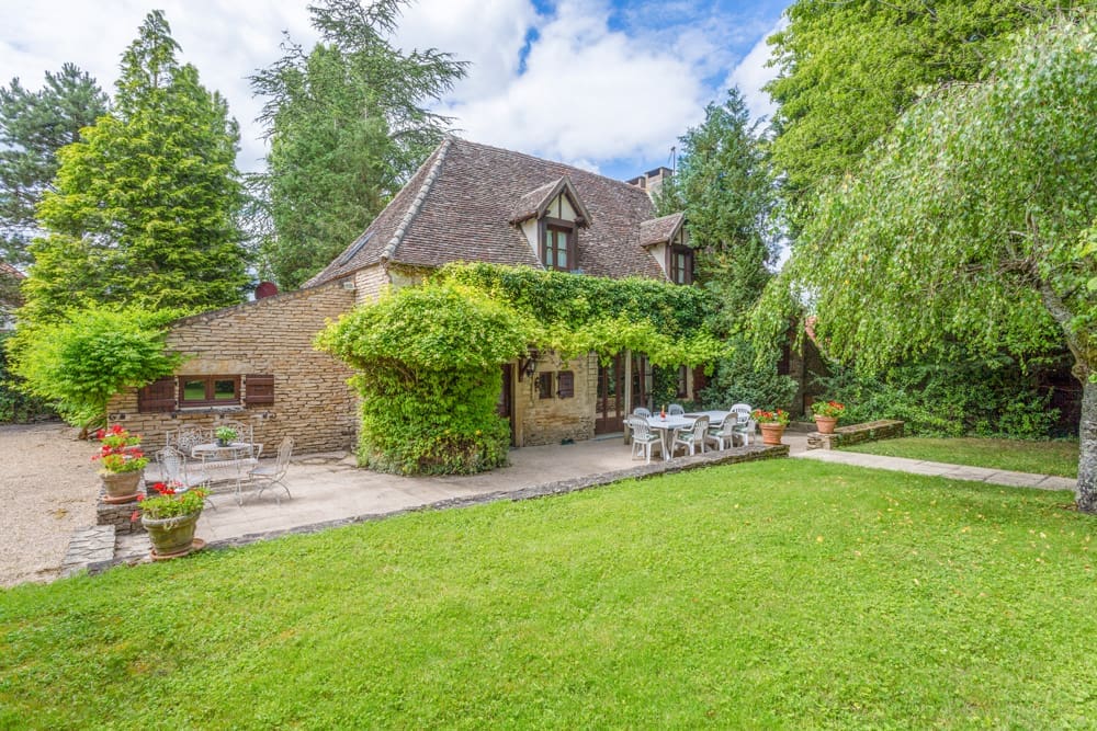 Le Rosseau Cottage France
