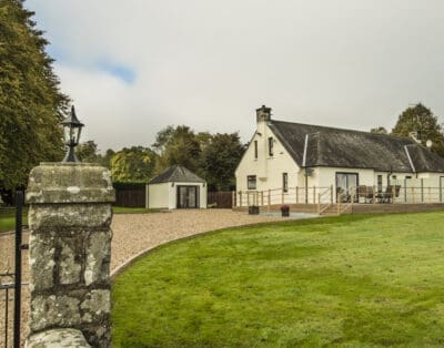 Loch Lomond Cottage I United Kingdom