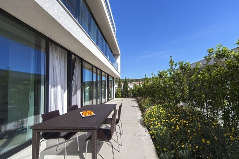 Lola Apartment Croatia