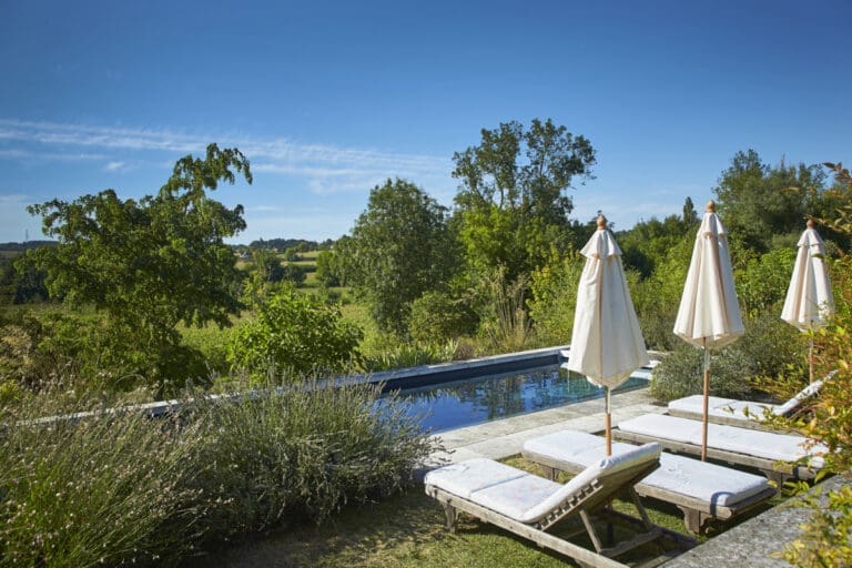 Maison des Pivoines France