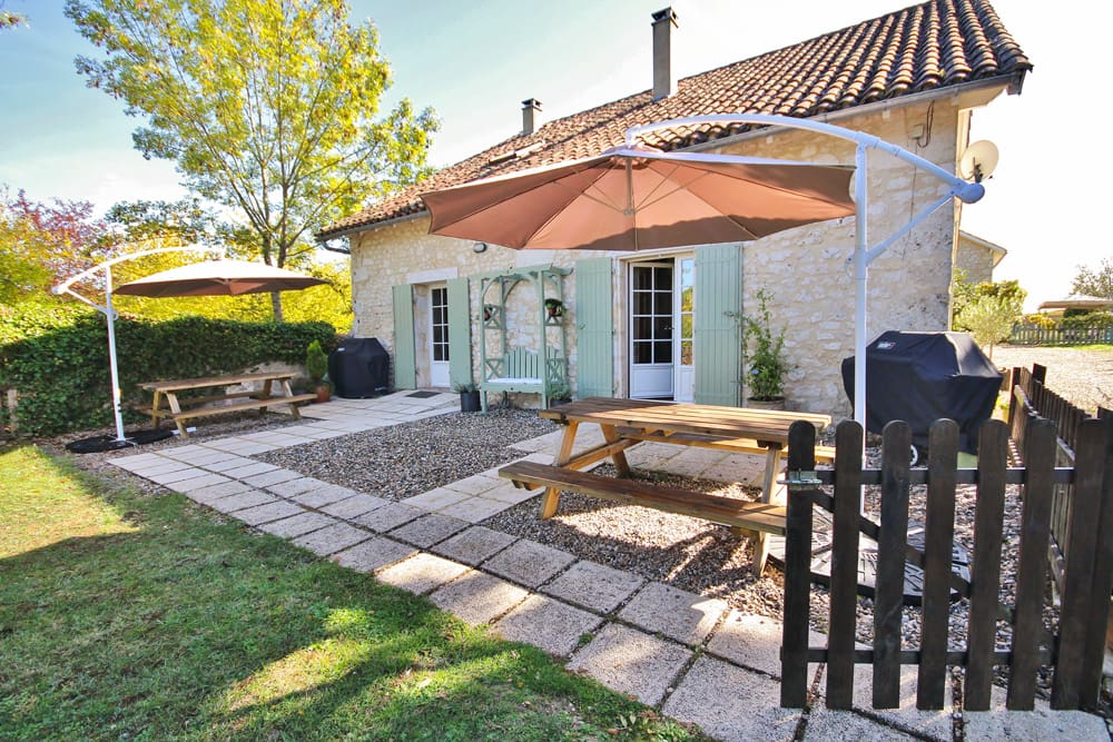 Pear and Peach Cottages France
