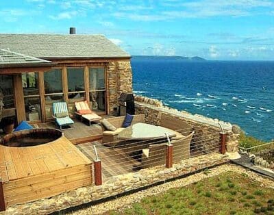 Pebbleline House United Kingdom