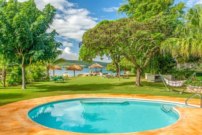Raeni Lodge Jamaica