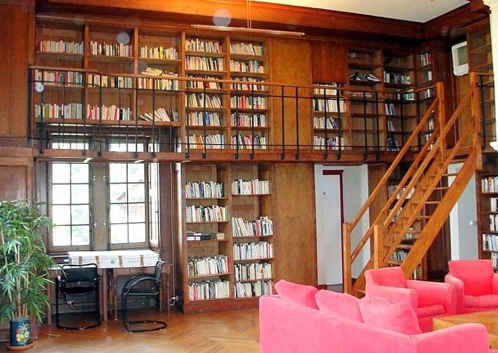 Rent Chateau Correze France