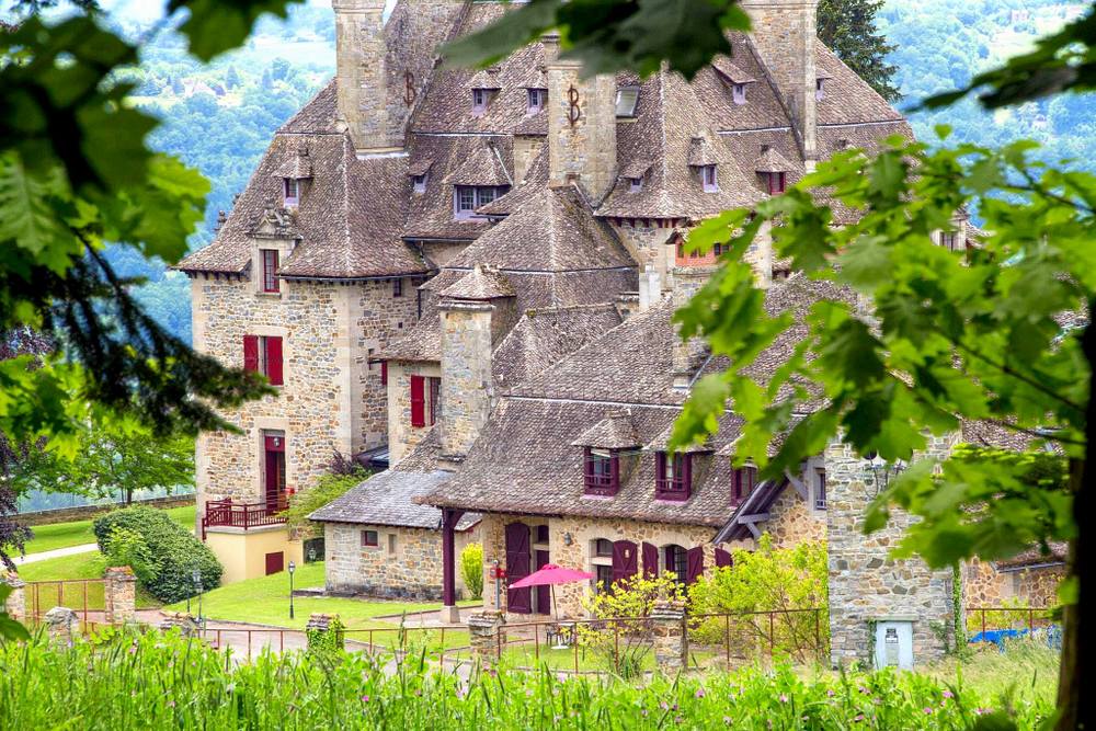 Rent Chateau Correze France