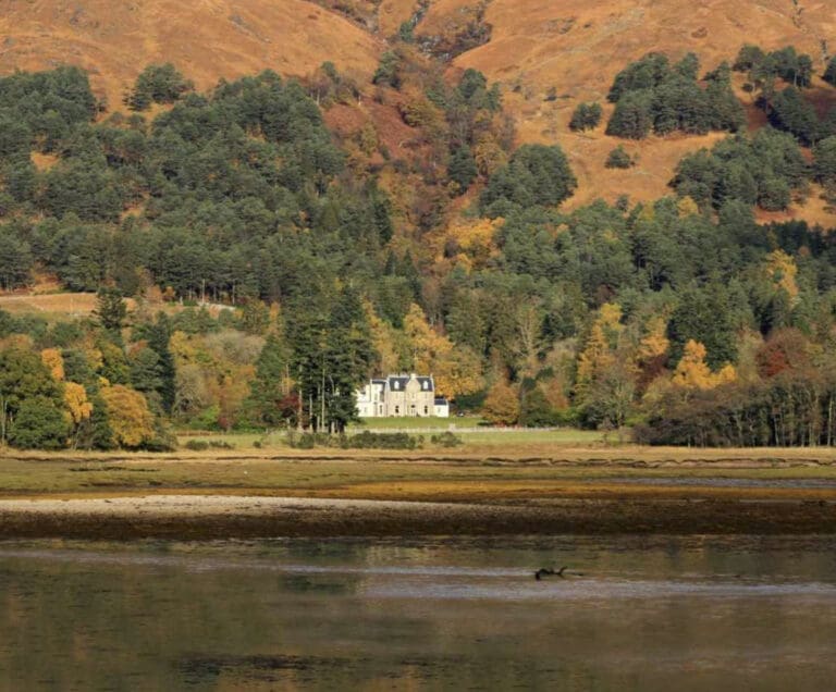 Rent Fort William Castle Scotland