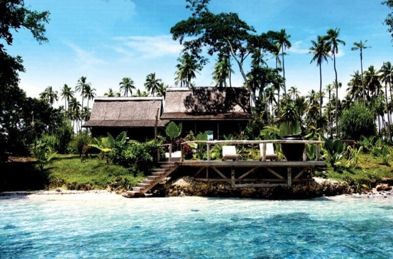 Rent Luxury Vanuata Private Island