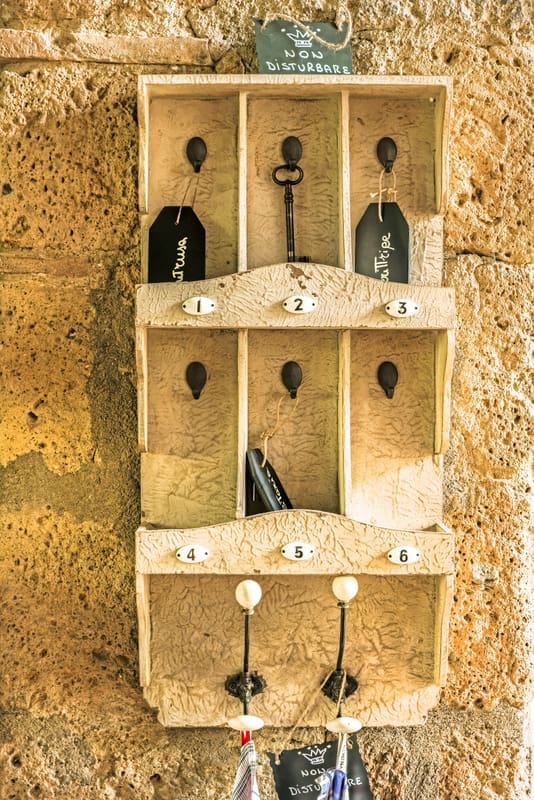 Rent Roccia Di Corte Italy