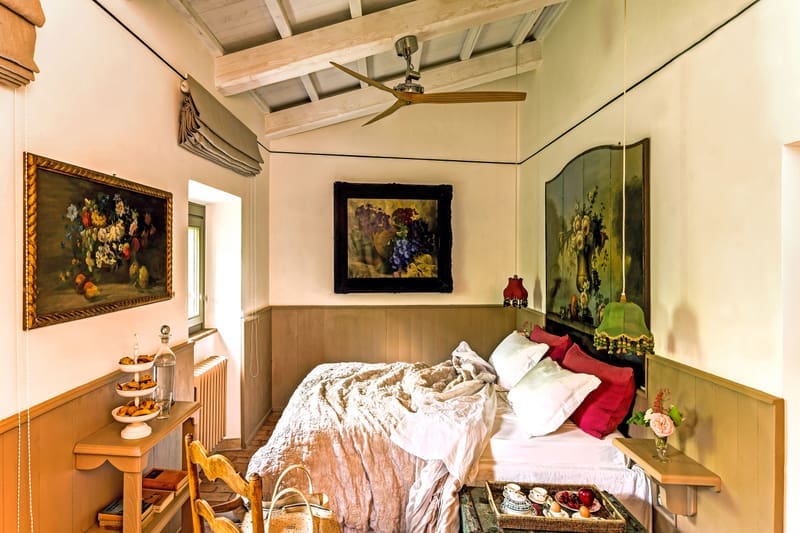 Rent Roccia Di Corte Italy