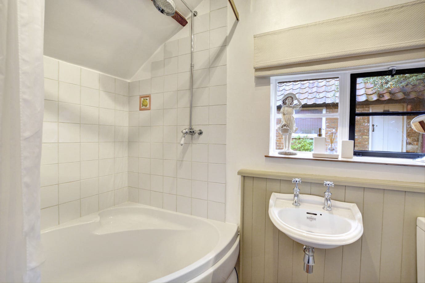Saxlingham Cottage United Kingdom