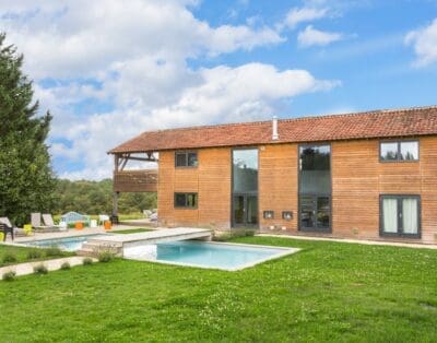 The Tobacco Barn France