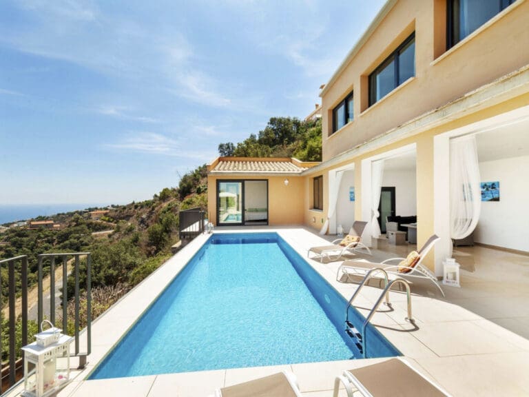 Villa Arcelia Spain