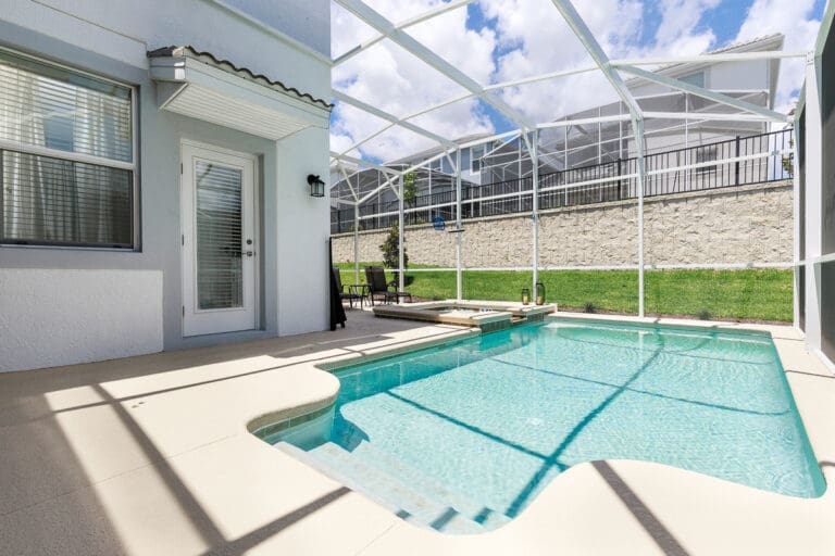 Villa Clifton United States