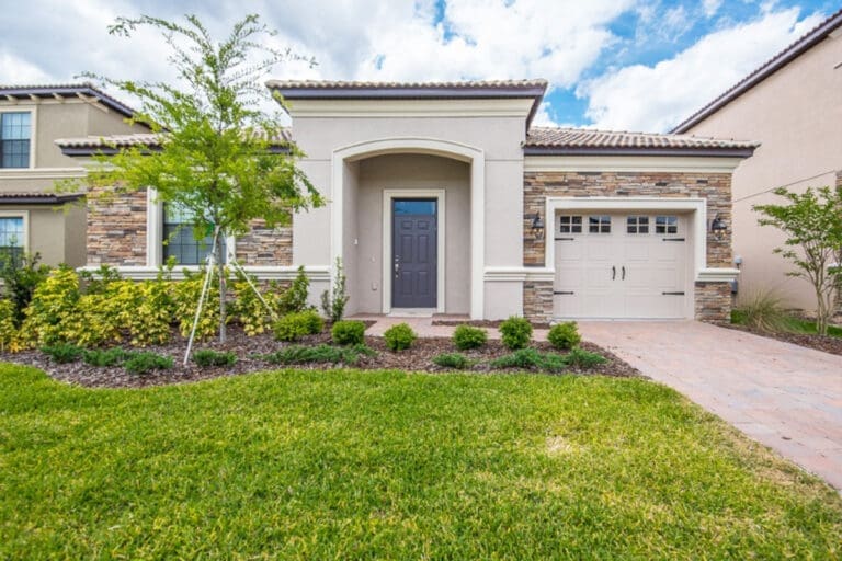 Villa Colton United States