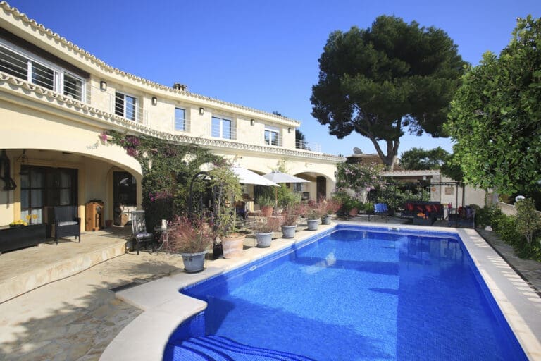 Villa Esmeralda Spain