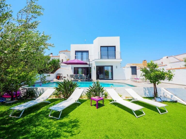 Villa Guanabana Spain