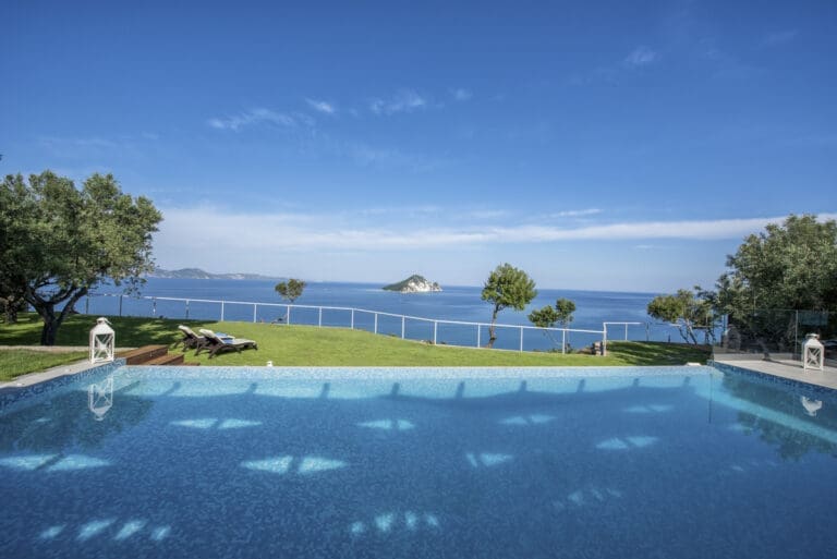 Villa Kaymaros Greece