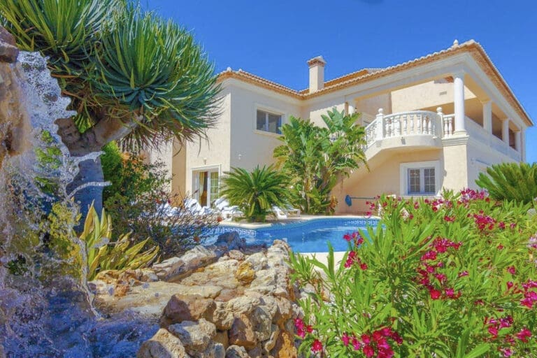 Villa Madalena Spain