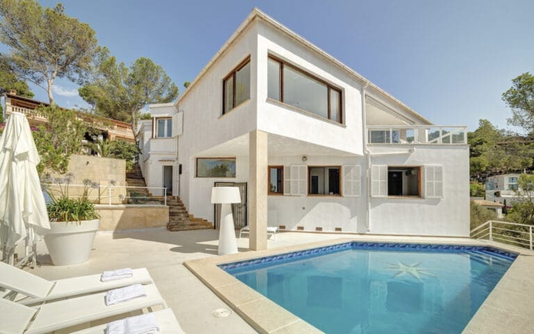 Villa Nous Spain