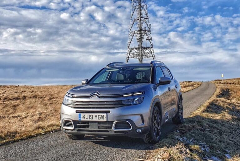 C5 Aircross Flair+ Blue HDi 130 EAT8