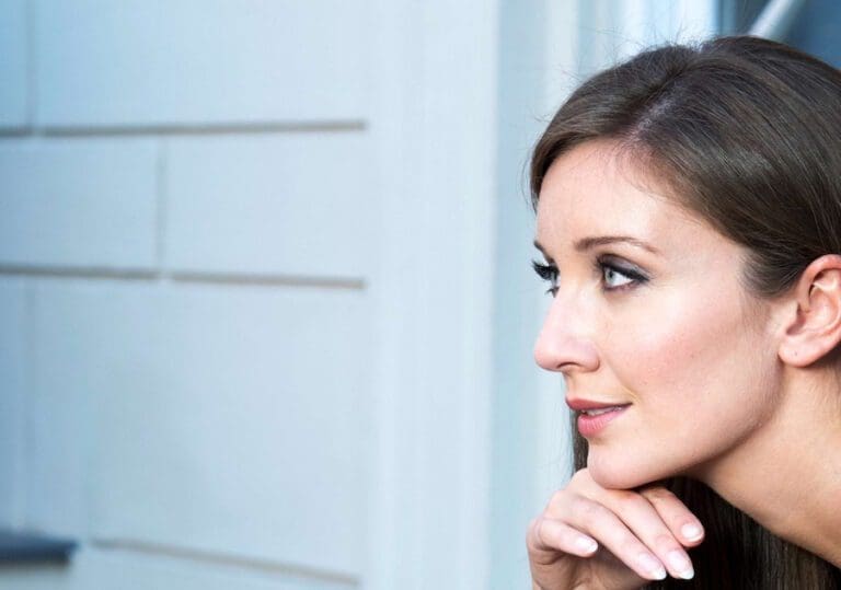 Carly Paoli-An English Rose With Italian Roots