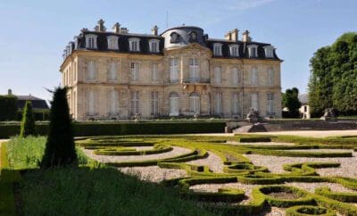 Château Champs-sur-Marne Paris Offers Three Centuries Of History