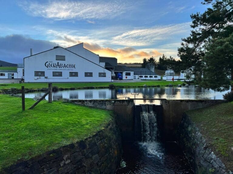 GLENALLACHIE DISTILLERY REVIEW: MCLAREN 720S SCOTLAND TOUR