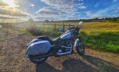 Harley Davidson Sportglide – The Best Of Both Worlds