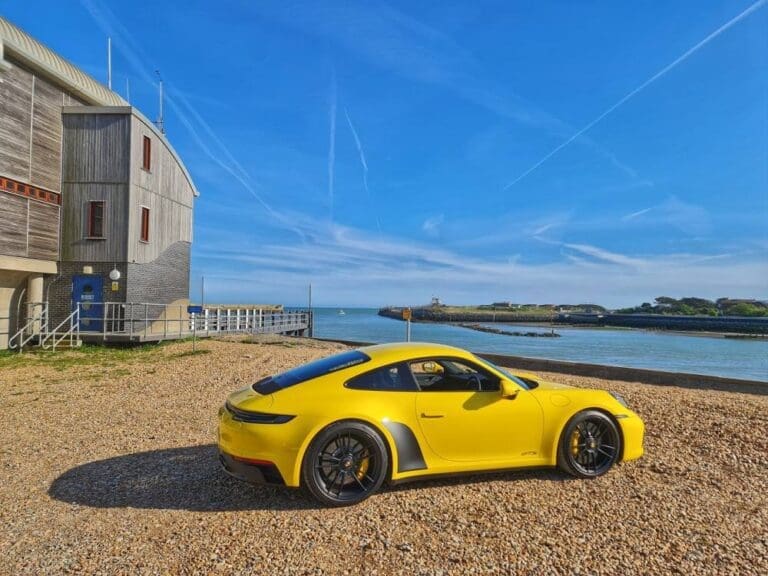 Porsche 911 Carrera 4 GTS - The Sweet Spot