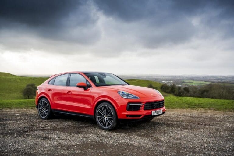 Porsche Cayenne Coupe - Fast Orange