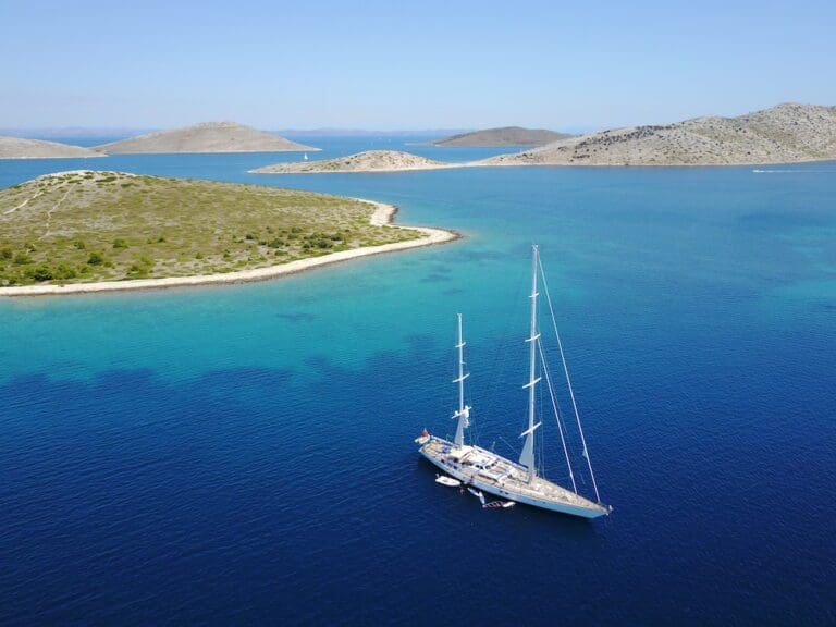 Royal Huisman And Huisfit Refit Ketch Juliet With Hybrid Technology