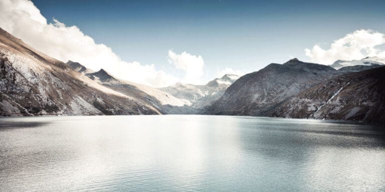 Saas Fee - Picturesque Swiss Ski Resort - Where To Go